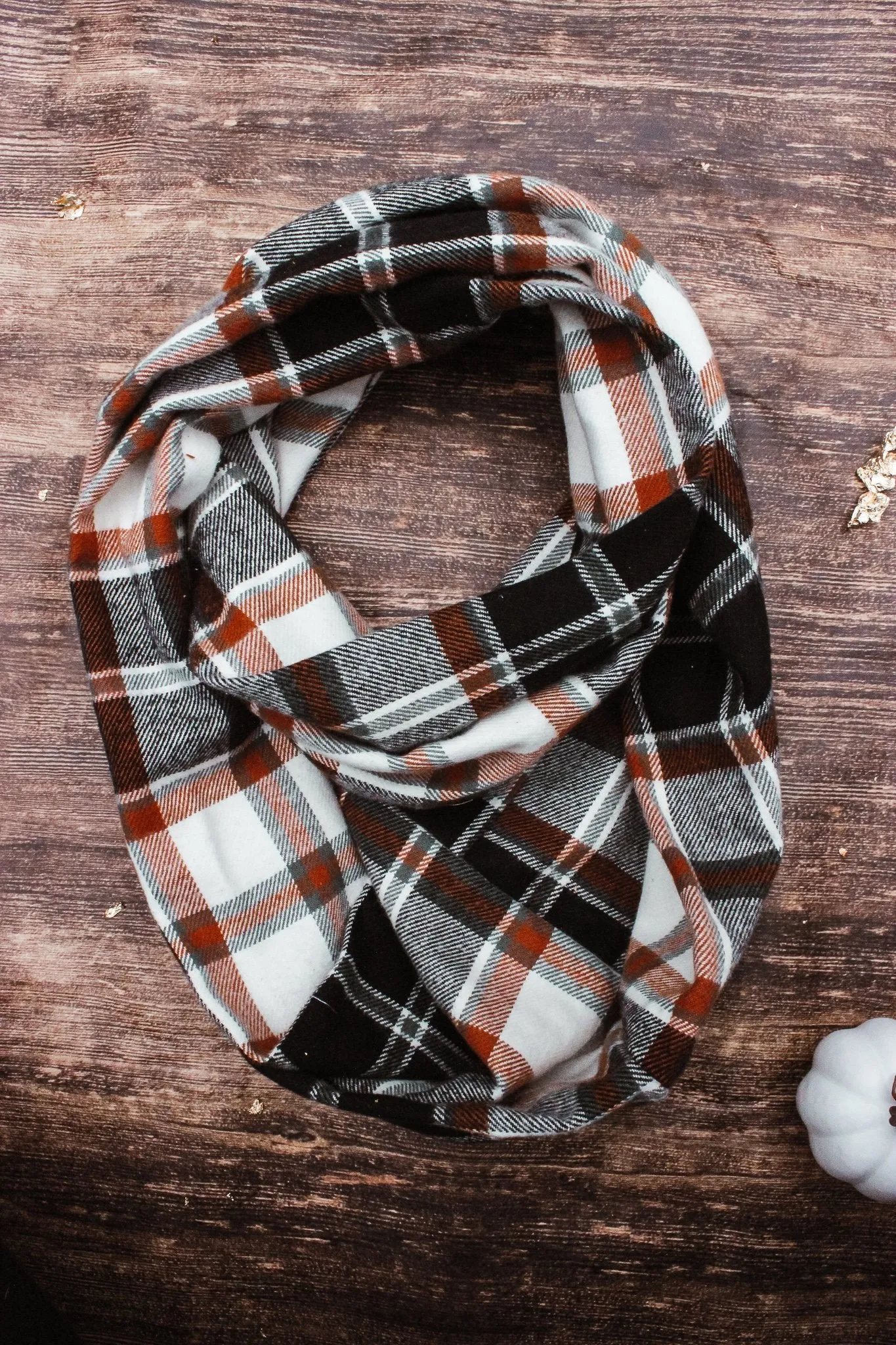 Cuyahoga Human Scarf